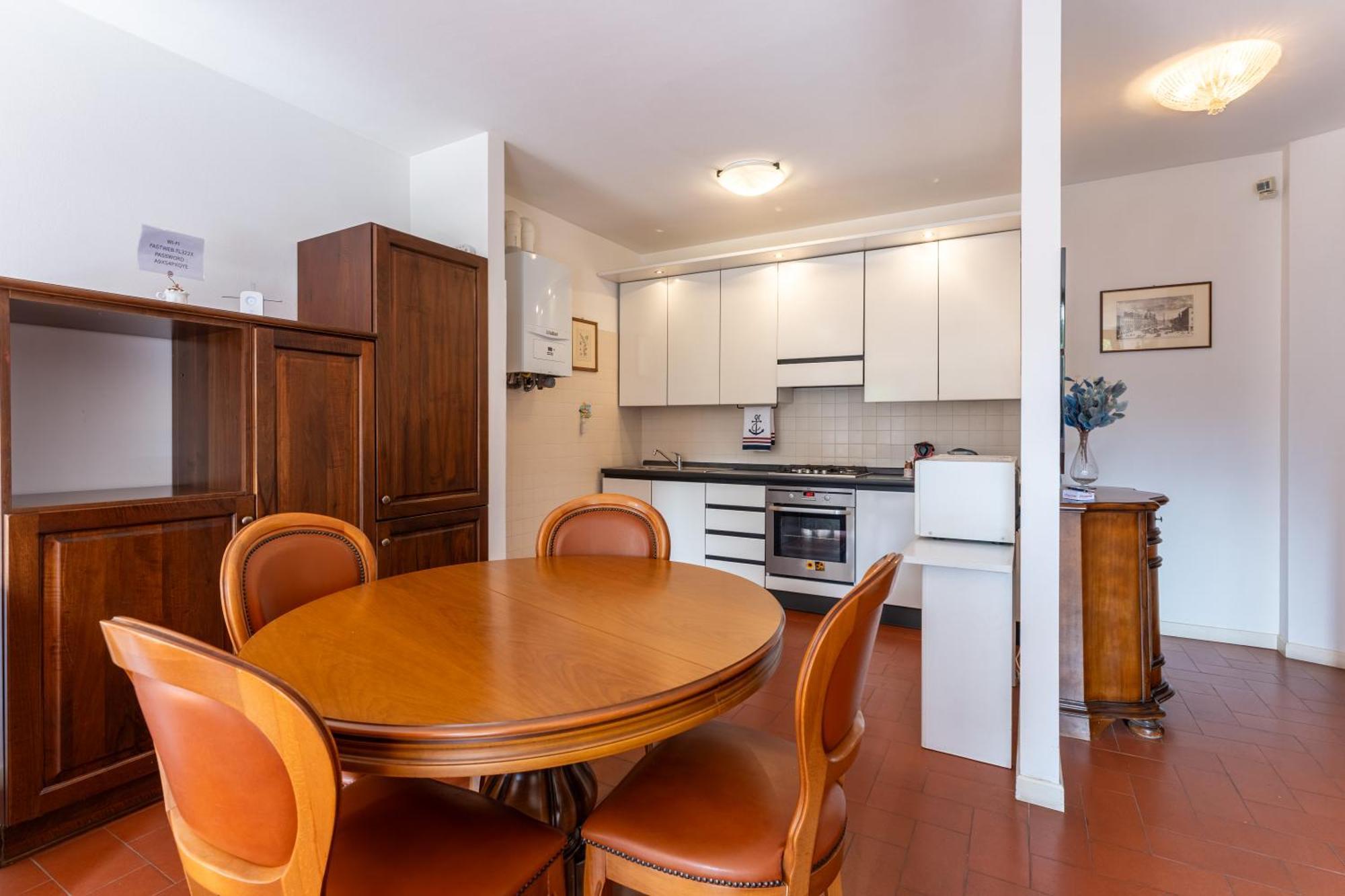 Casa Preziosa - Salo Apartment Bagian luar foto