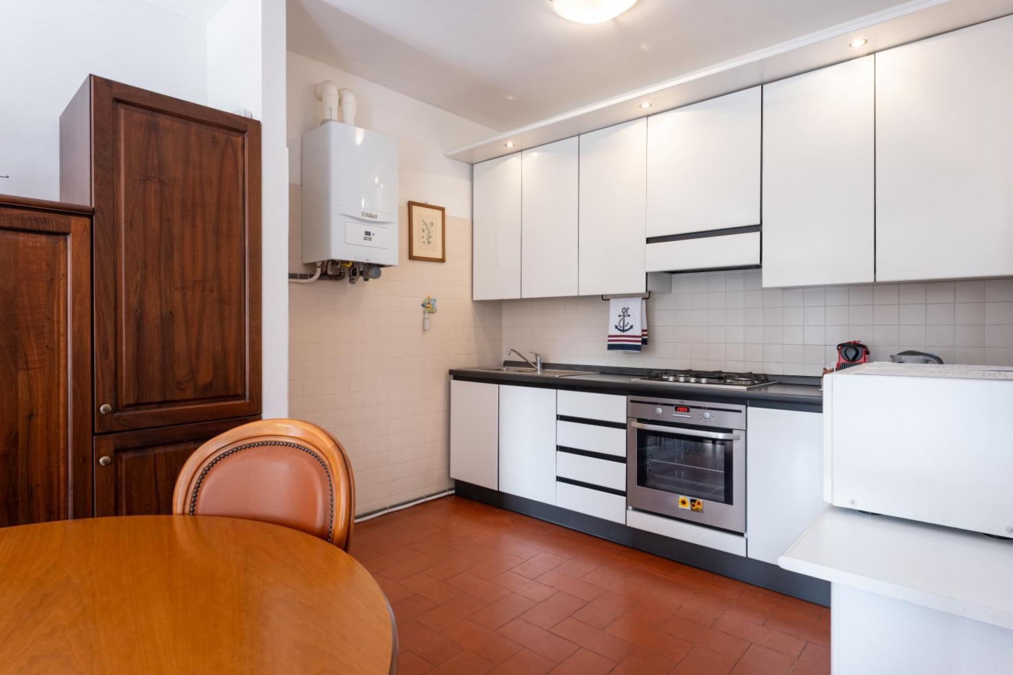 Casa Preziosa - Salo Apartment Bagian luar foto