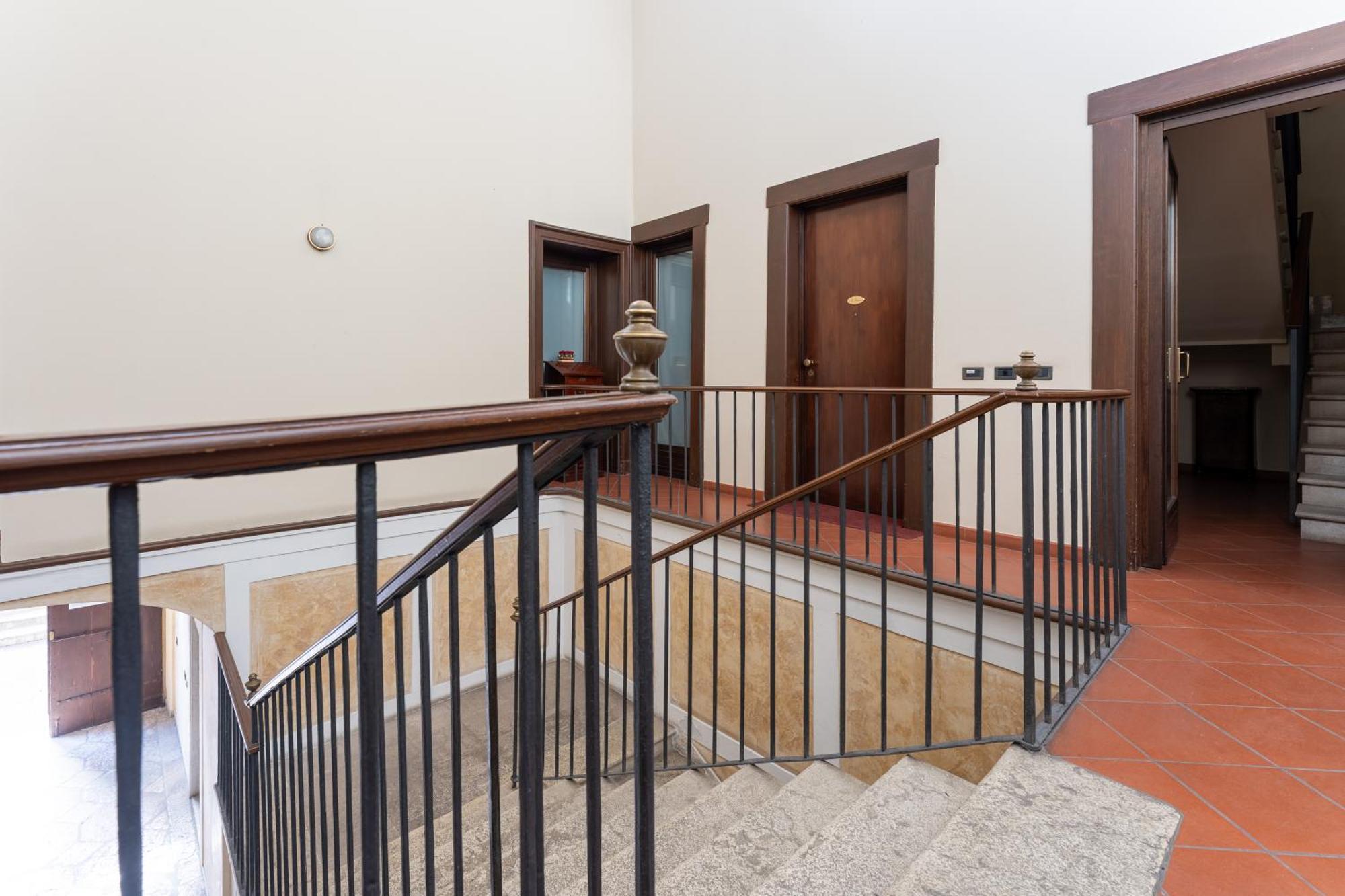 Casa Preziosa - Salo Apartment Bagian luar foto
